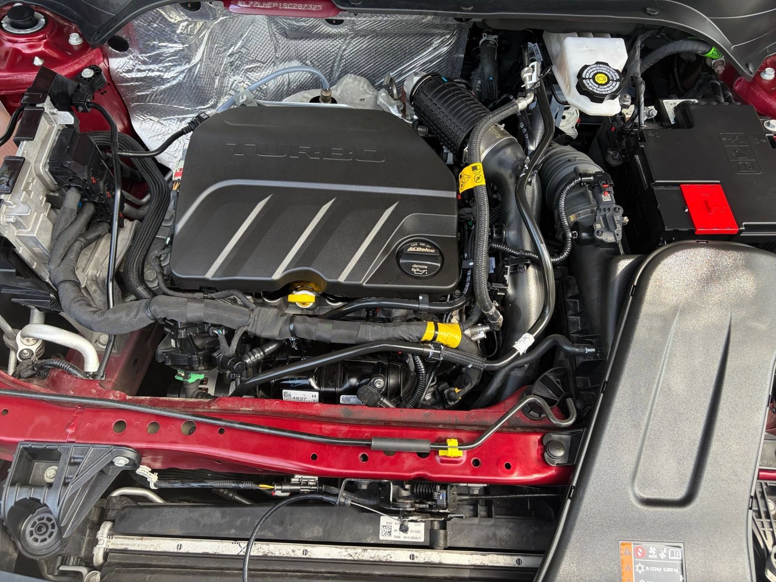 Used 2025 Chevrolet Trax LT w/ LT Convenience Package FWD image 31