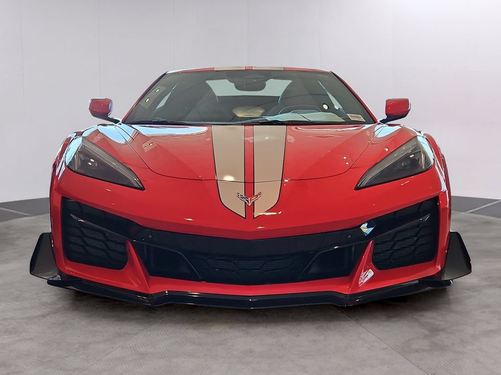 Certified 2024 Chevrolet Corvette Z06 w/ Z07 Performance Package RWD image 2