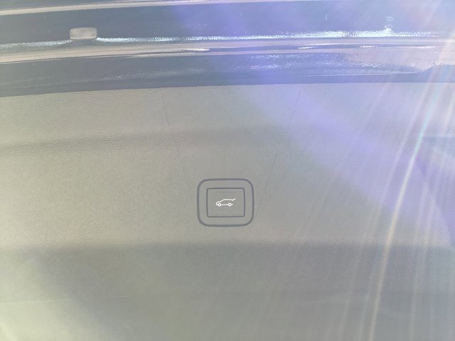 New 2025 Chevrolet Tahoe Premier image 9