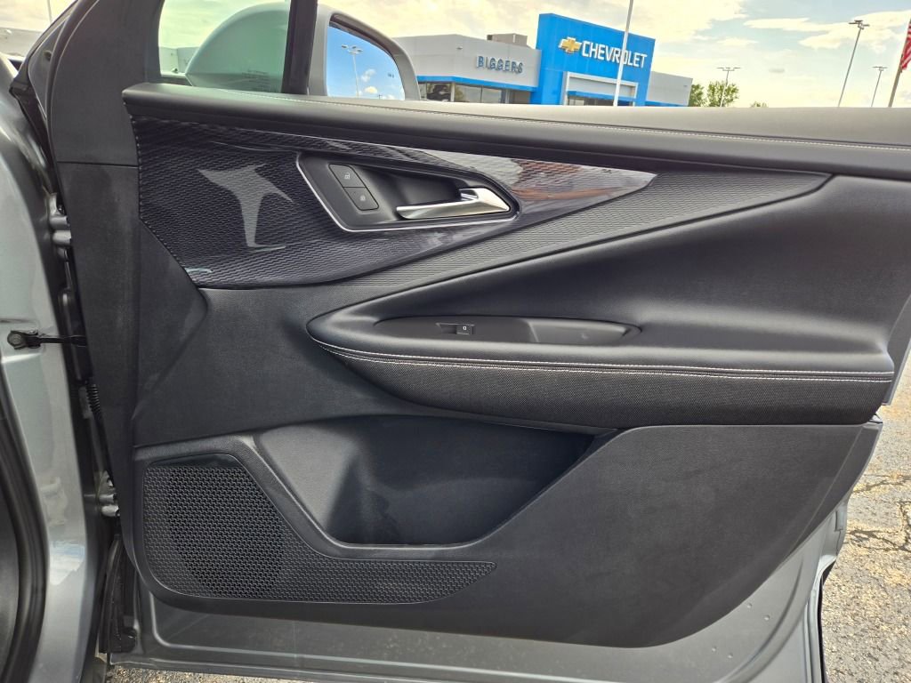 New 2026 Chevrolet Blazer EV LT image 7