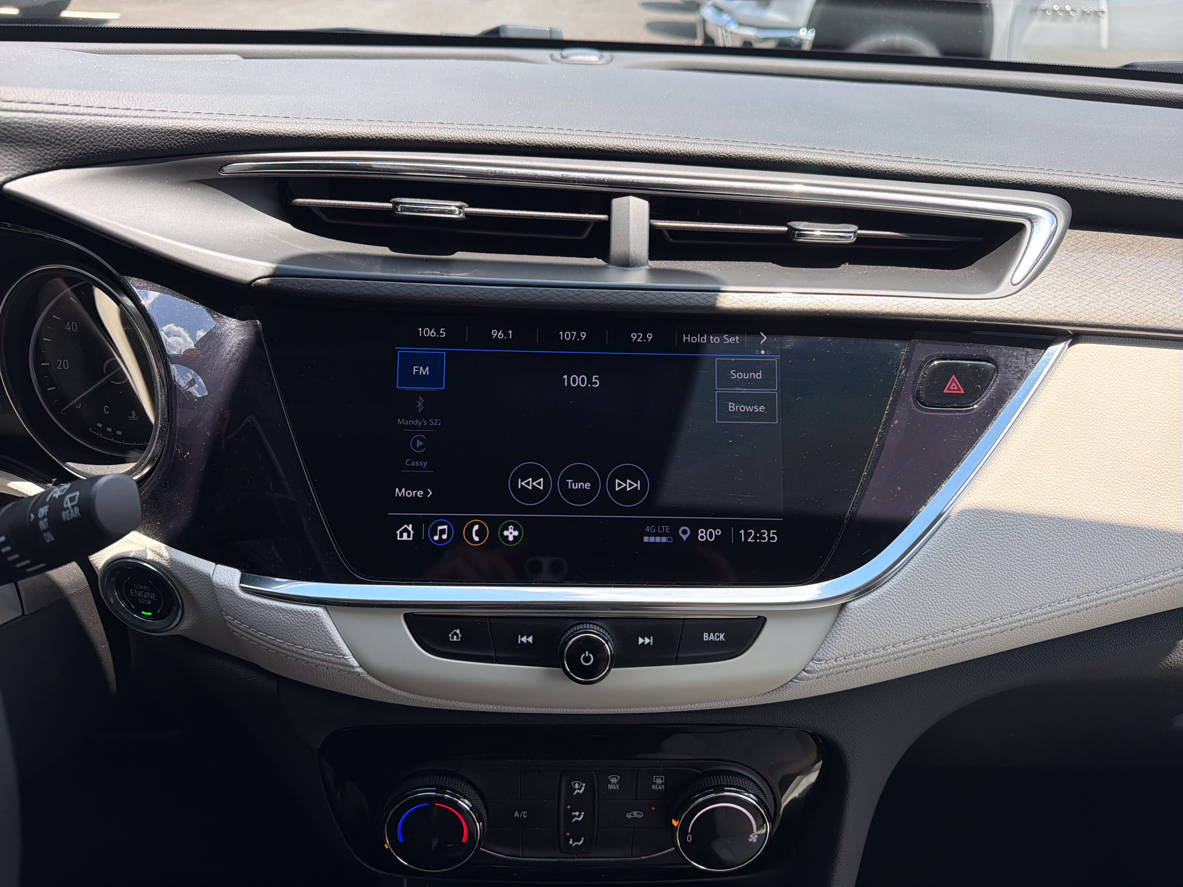 Used 2023 Buick Encore GX Preferred FWD image 23