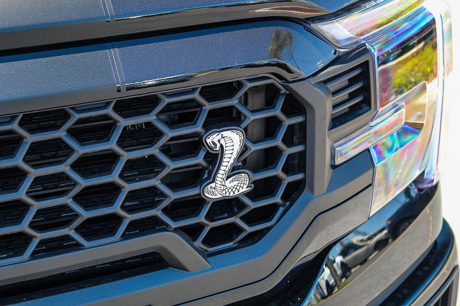 New 2025 Ford F150 Lariat w/ Equipment Group 502A High image 5