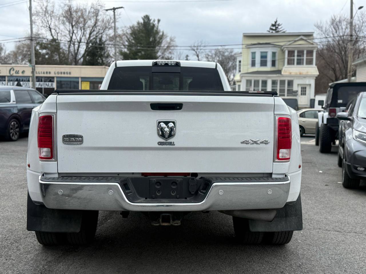Used 2018 RAM 3500 Laramie Longhorn image 21