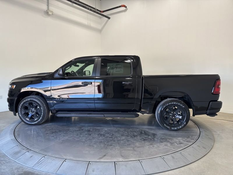 New 2026 RAM 1500 Express AWD/4WD image 4