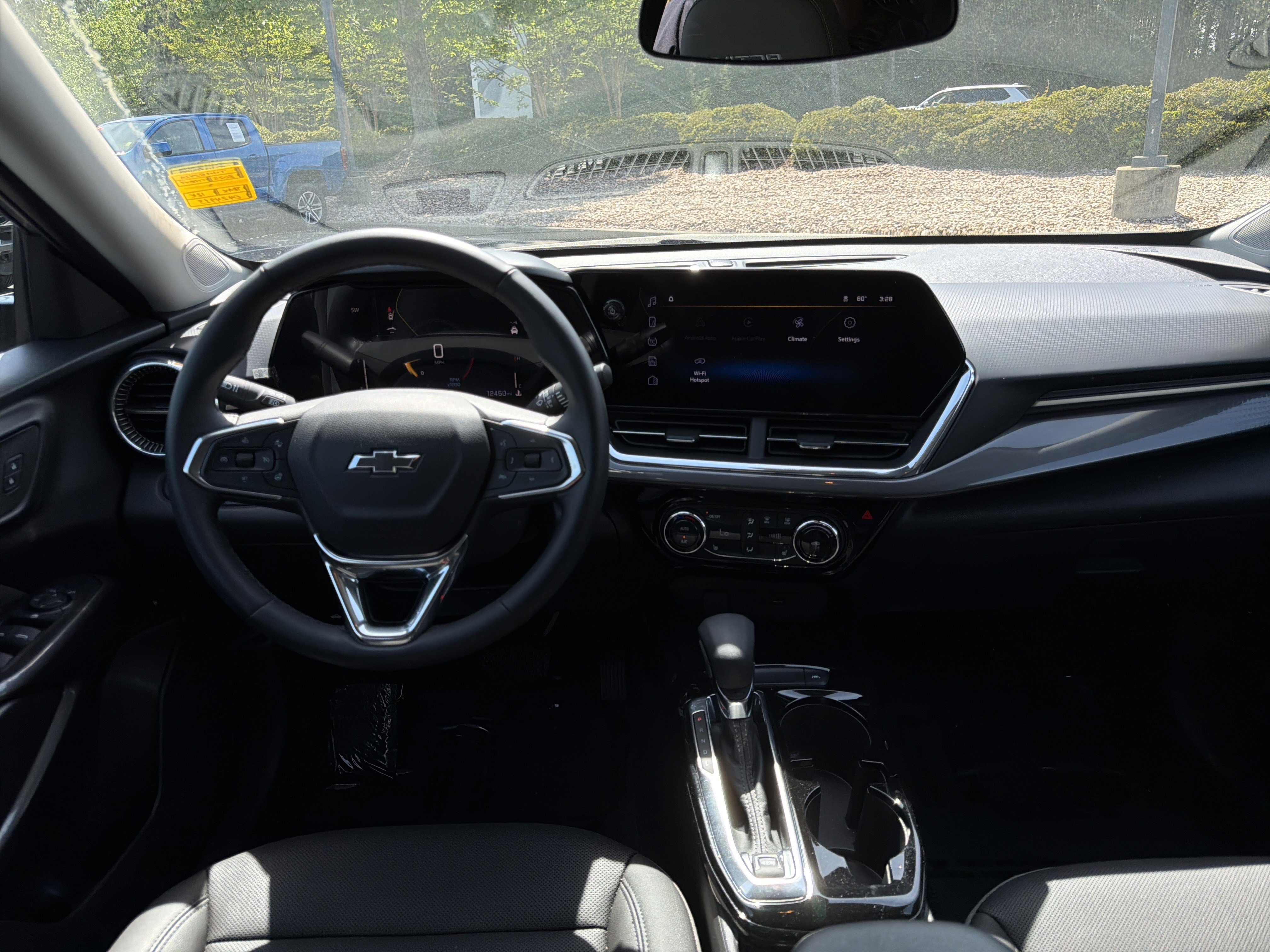 Used 2025 Chevrolet Trax ACTIV w/ Driver Confidence Package FWD image 21