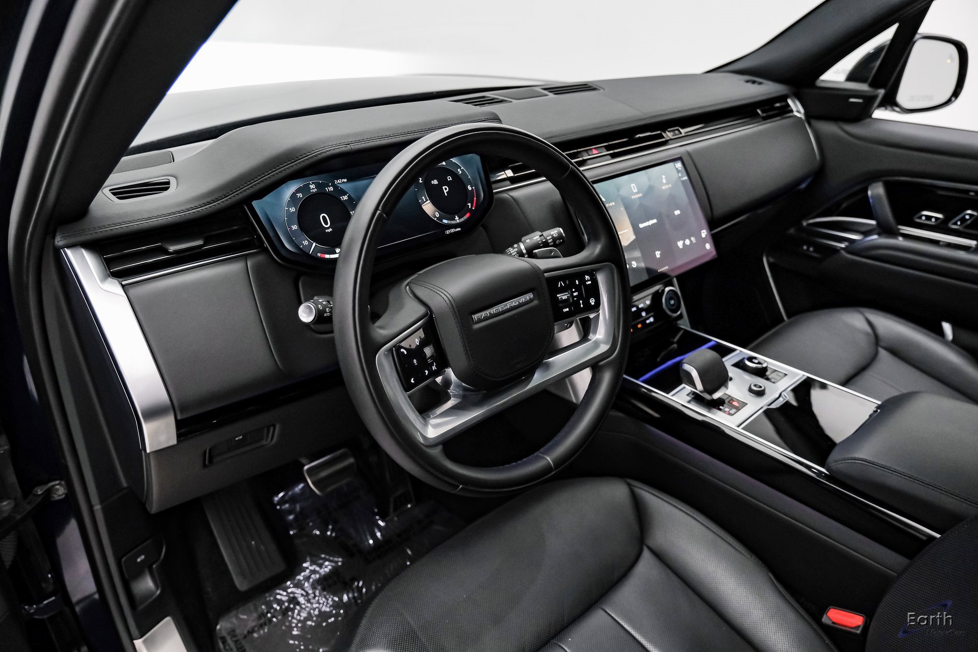 Used 2023 Land Rover Range Rover SE image 33