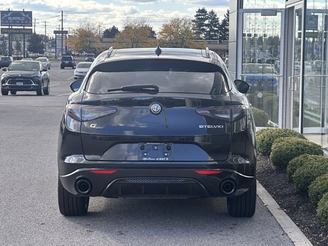 New 2025 Alfa Romeo Stelvio Sprint w/ Veloce Package image 5
