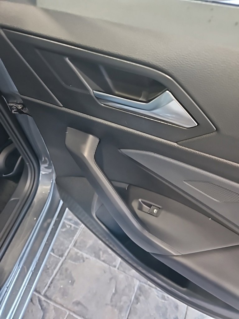 New 2026 Volkswagen Jetta SE image 16