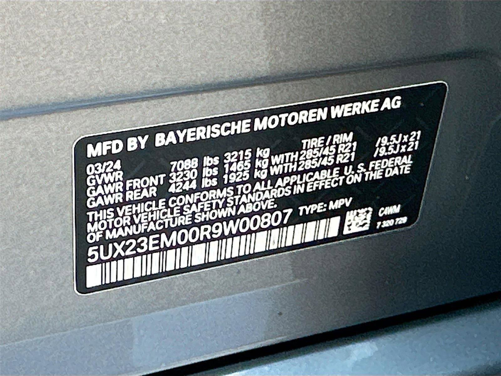 Certified 2024 BMW X7 xDrive40i w/ Premium Package image 35