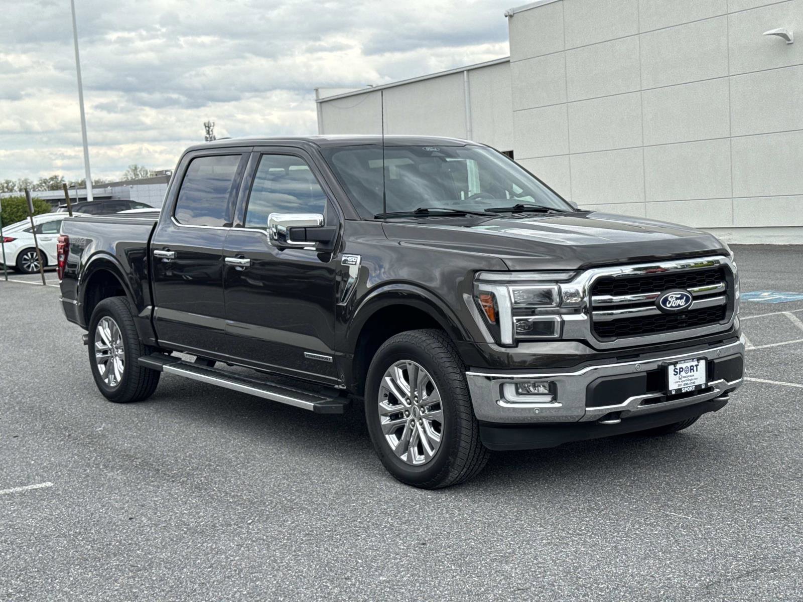 Used 2024 Ford F150 Lariat w/ Equipment Group 502A High image 25