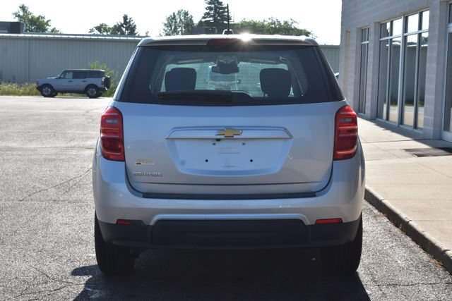 Used 2017 Chevrolet Equinox LS FWD image 7