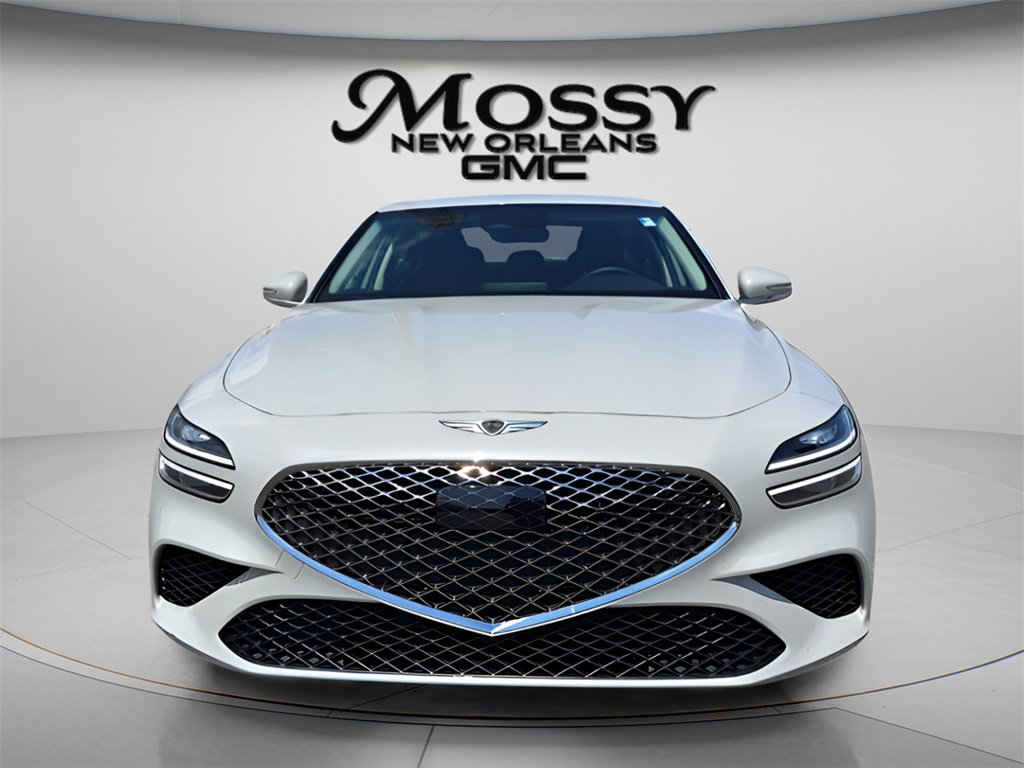 Used 2025 Genesis G70 2.5T image 2