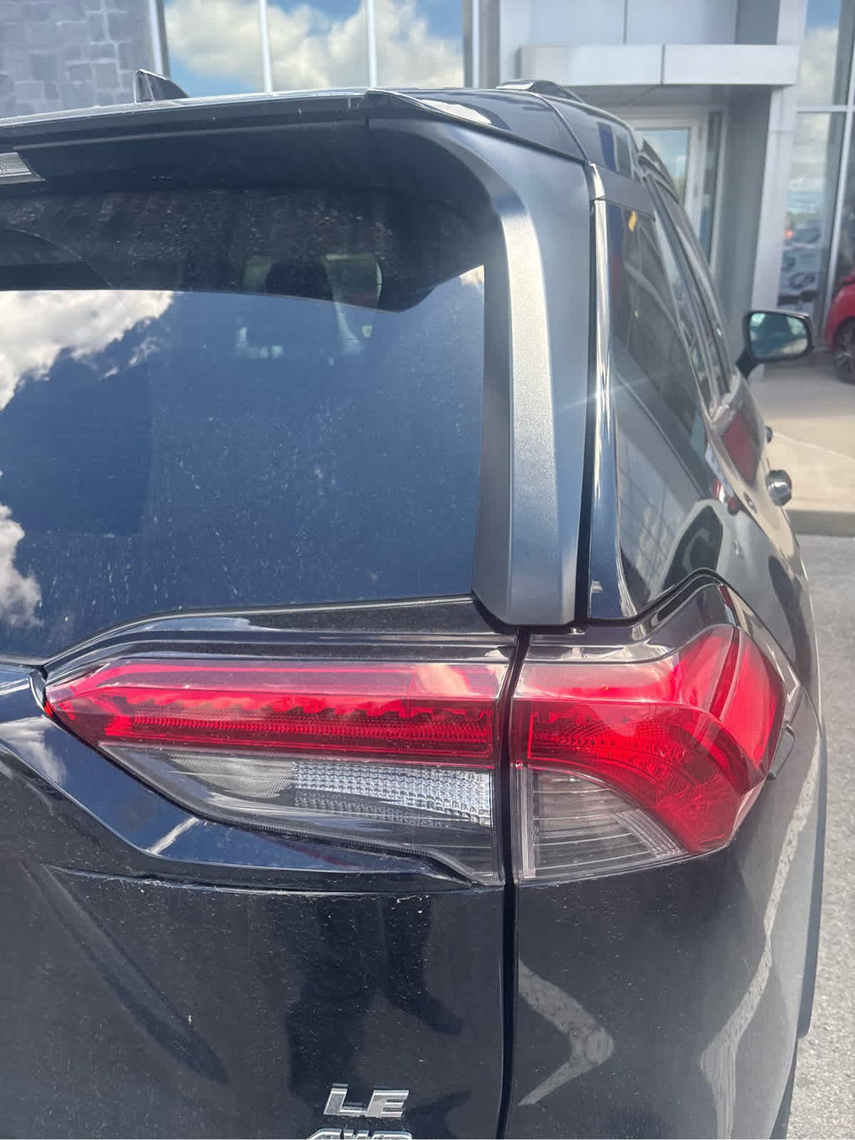 Used 2019 Toyota RAV4 LE w/ All Weather Liner Package AWD/4WD image 7