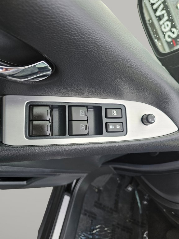 Used 2013 Nissan Murano SL image 28