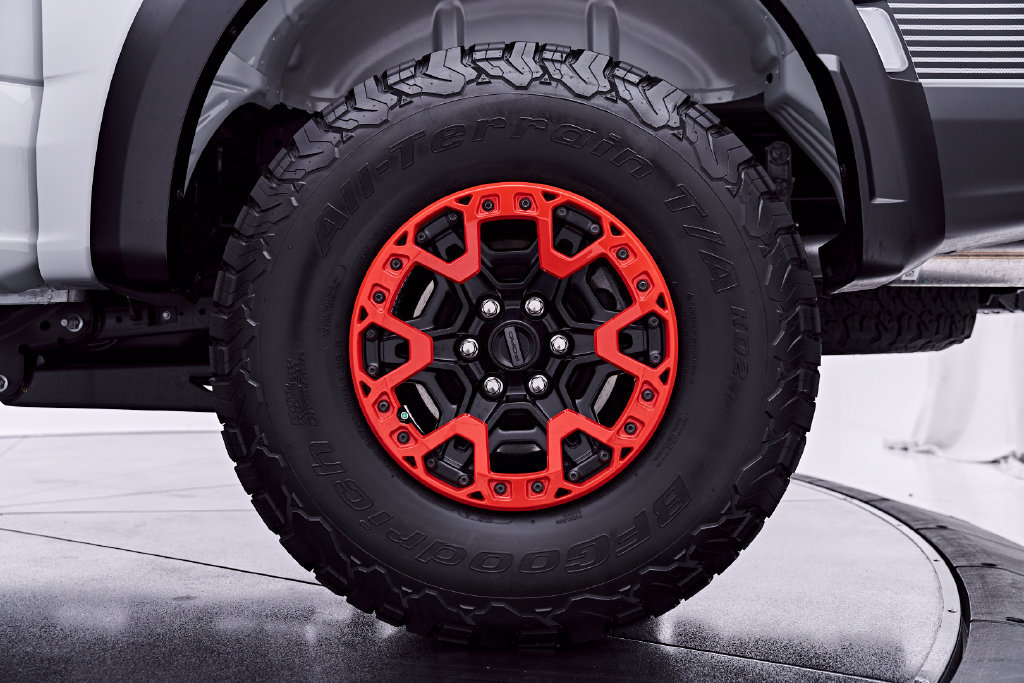 Used 2026 Ford F150 Raptor w/ Equipment Group 803A Raptor R AWD/4WD image 43