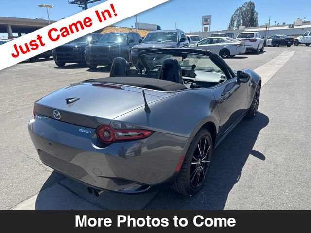 Used 2025 MAZDA MX-5 Miata Grand Touring w/ Weather Package RWD image 6