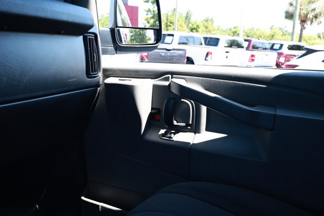 Used 2021 Chevrolet Express 2500 w/ Driver Convenience Package RWD image 22