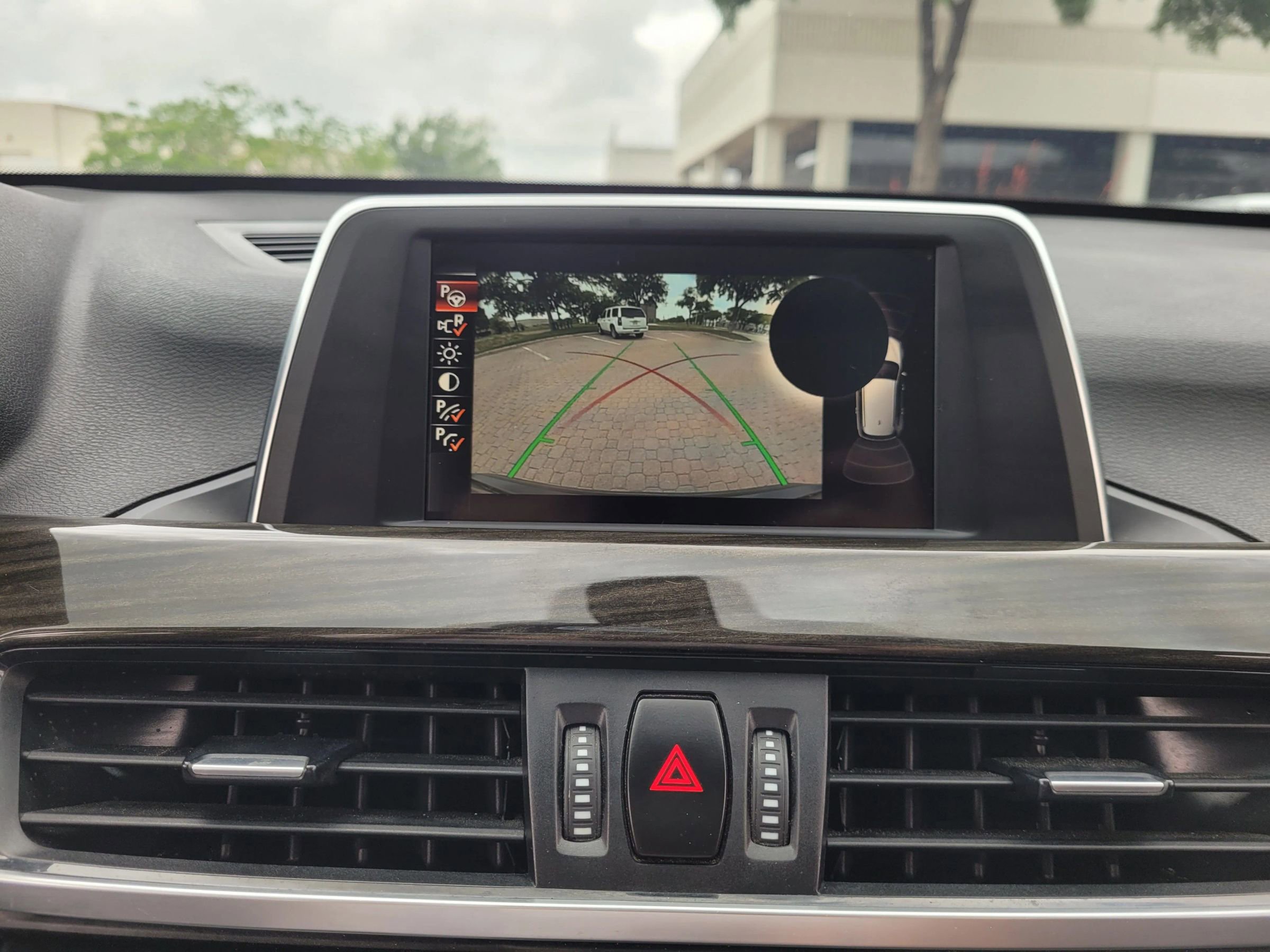 Used 2017 BMW X1 xDrive28i image 30