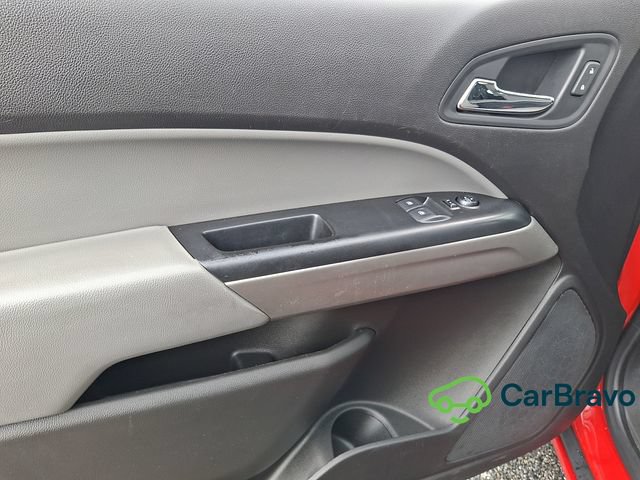 Used 2018 Chevrolet Colorado LT w/ LT Convenience Package RWD image 12