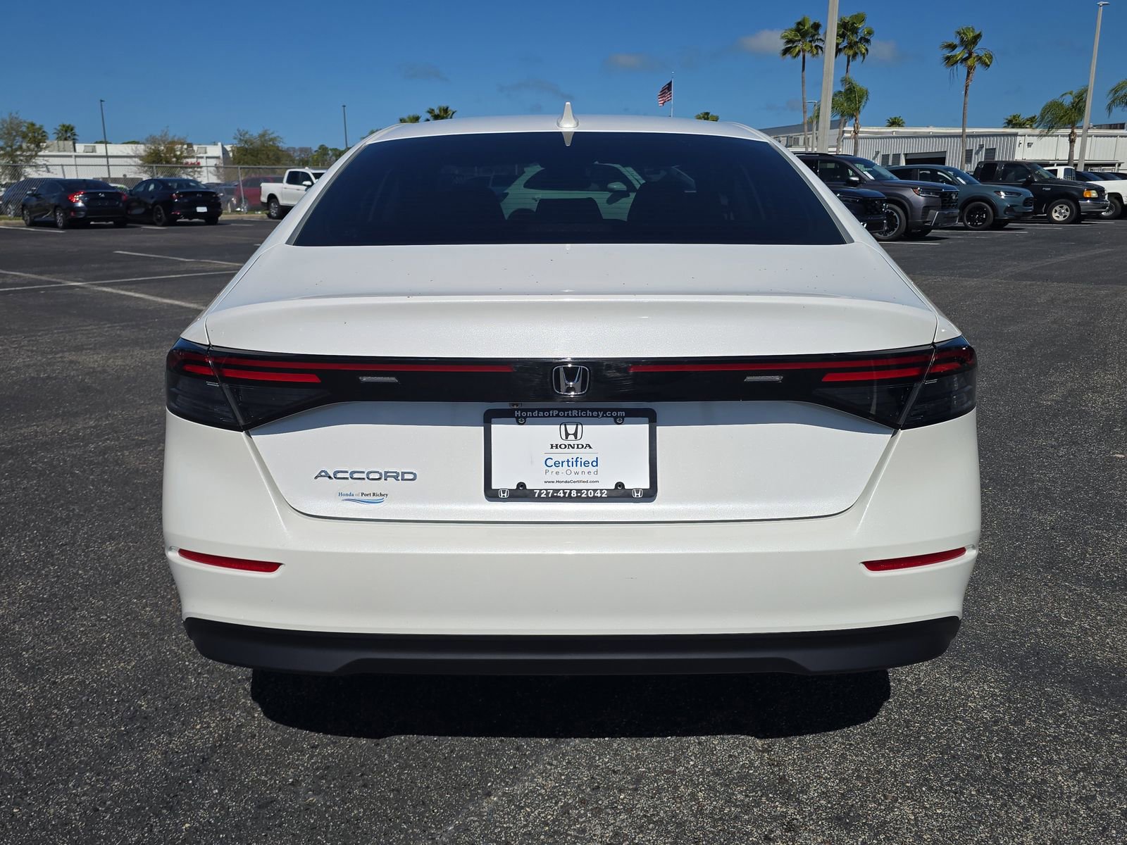 Certified 2025 Honda Accord LX image 5