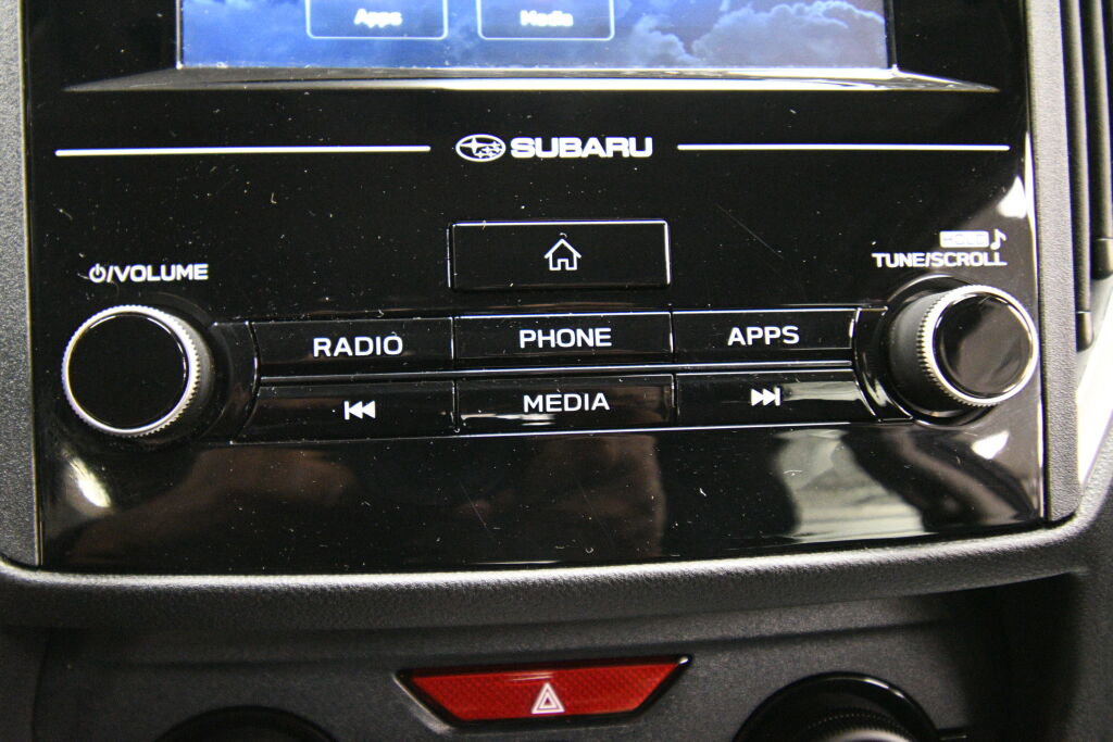 Used 2020 Subaru Impreza 2.0i AWD/4WD image 16
