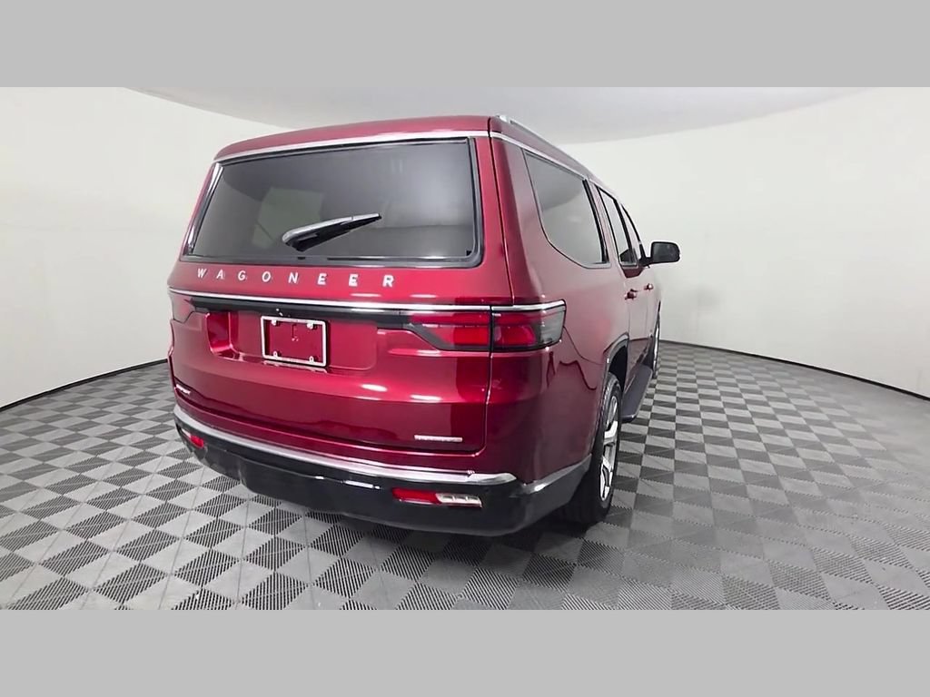 Used 2022 Jeep Wagoneer Series II AWD/4WD image 39