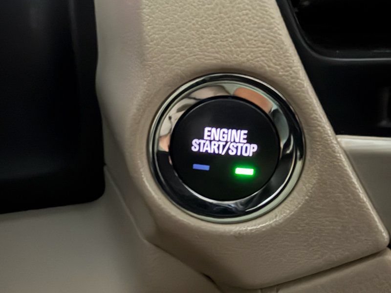 Used 2020 GMC Yukon XL Denali w/ Denali Ultimate Package RWD image 36