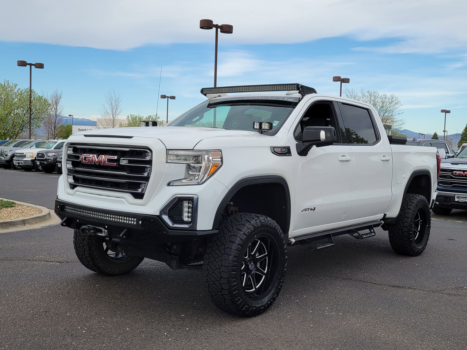 Used 2019 GMC Sierra 1500 AT4 w/ AT4 Premium Package image 7