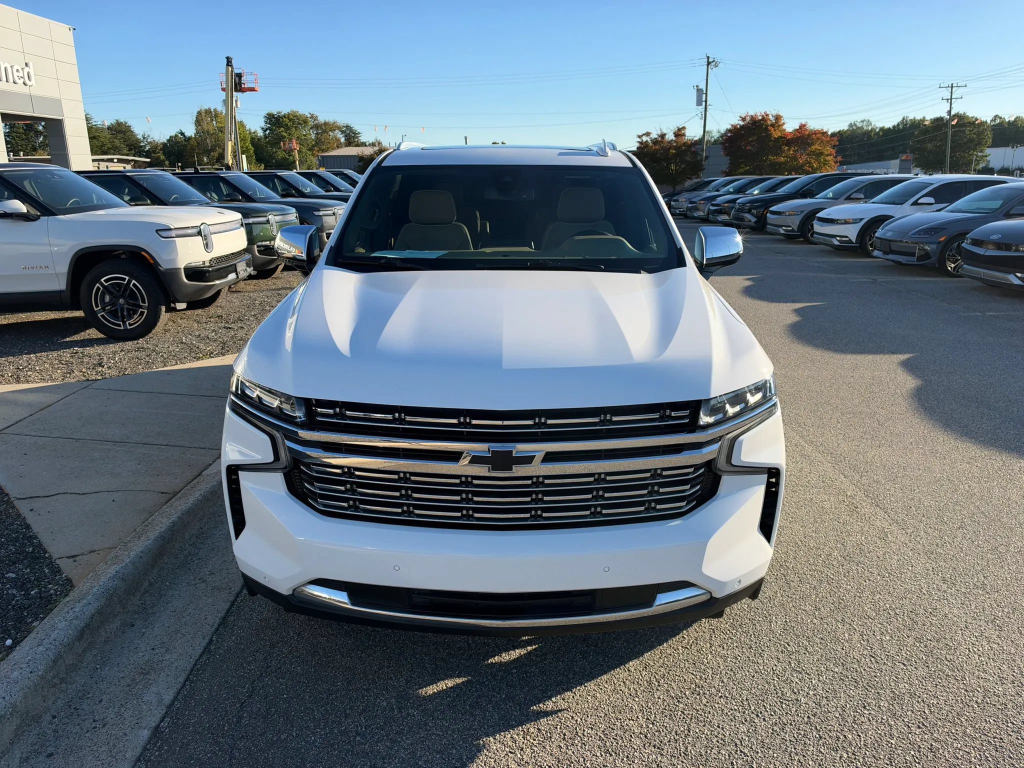 Used 2021 Chevrolet Tahoe Premier AWD/4WD image 27