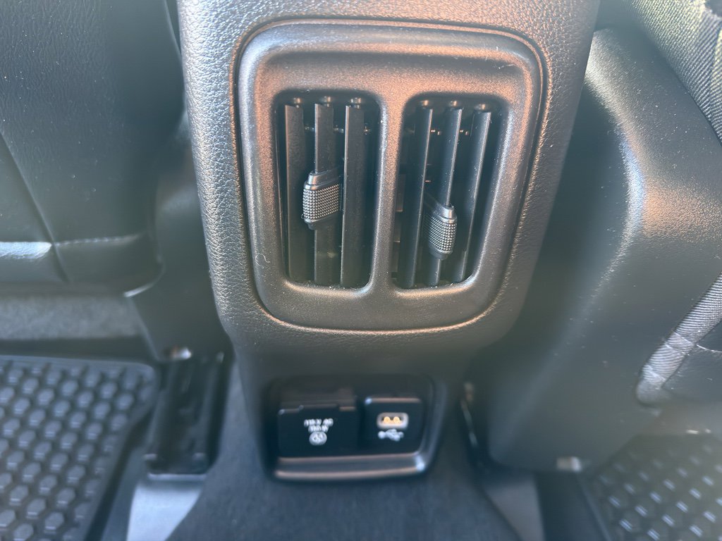 Used 2019 Jeep Compass Latitude w/ Cold Weather Group image 30