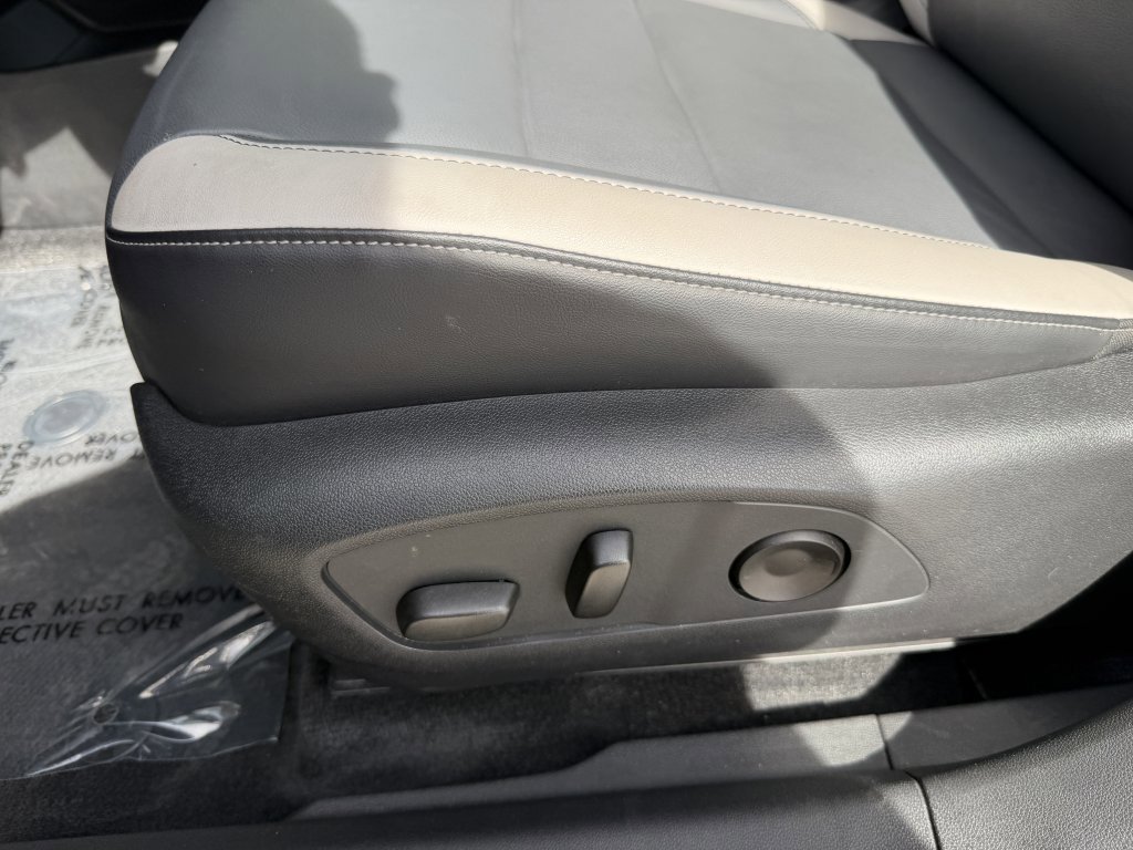 Used 2024 Honda Prologue Touring image 30