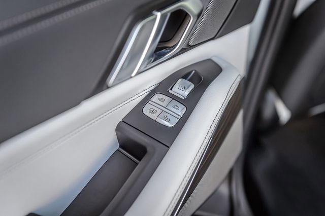 Used 2023 BMW X7 xDrive40i w/ M Sport Package image 63