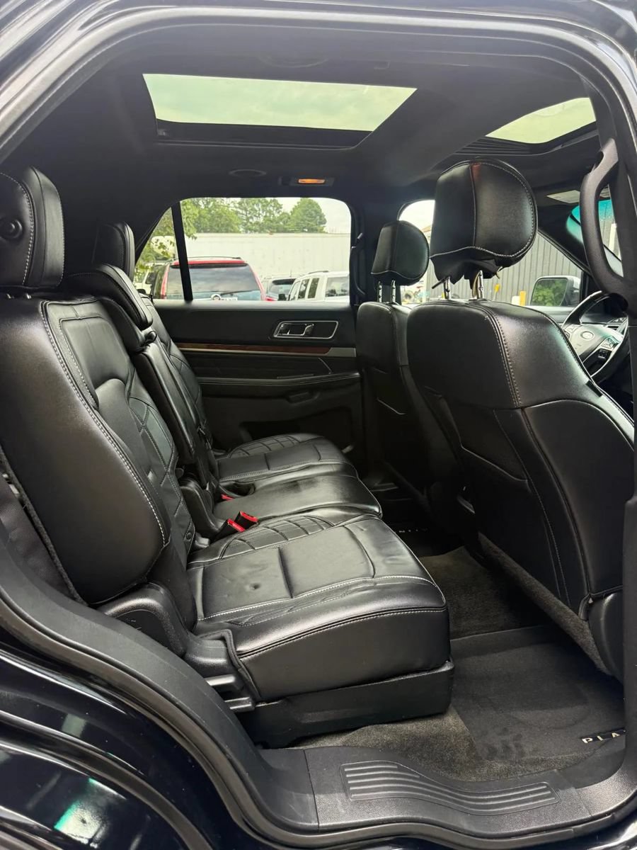 Used 2016 Ford Explorer Platinum AWD/4WD image 19