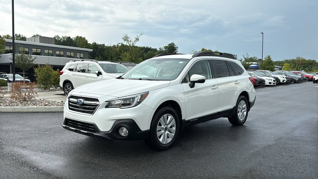 Used 2019 Subaru Outback 2.5i Premium w/ Popular Package #2 AWD/4WD image 3