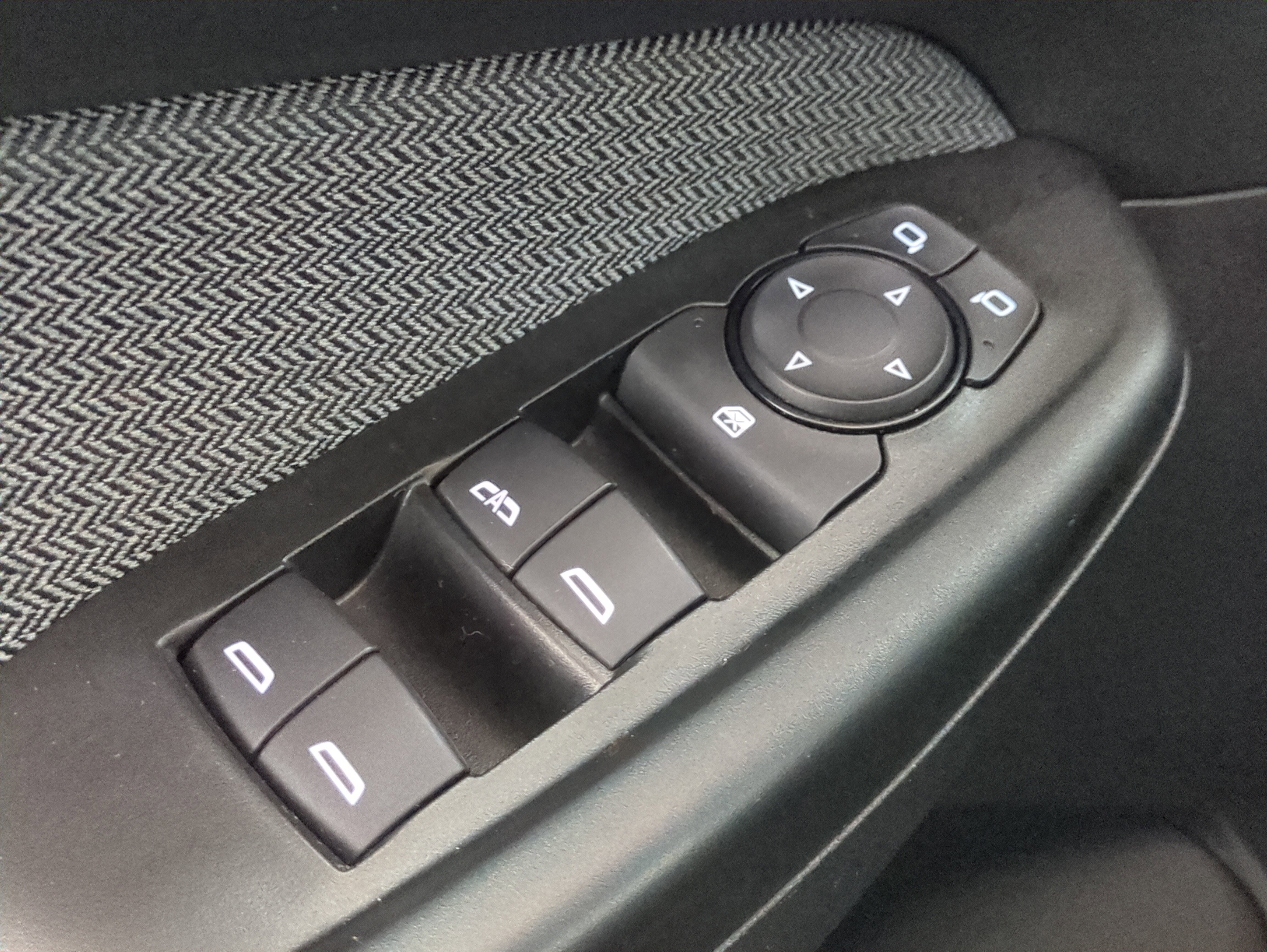 Used 2024 Chevrolet TrailBlazer LT image 25