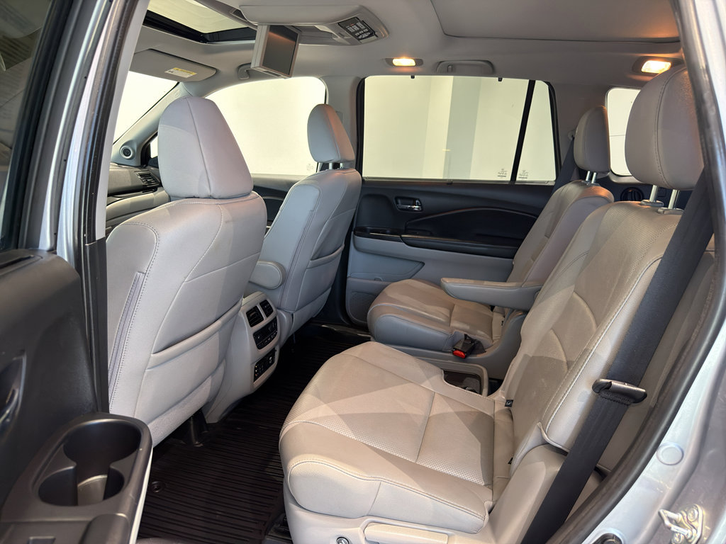 Used 2018 Honda Pilot Elite image 19