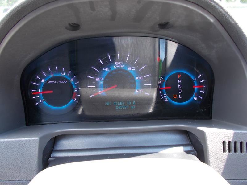 Used 2012 Ford Fusion SEL FWD image 32