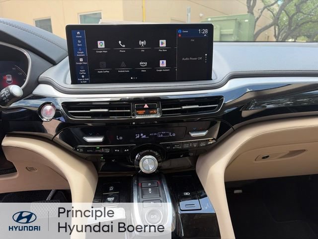 Used 2025 Acura MDX SH-AWD w/ Technology Package image 14