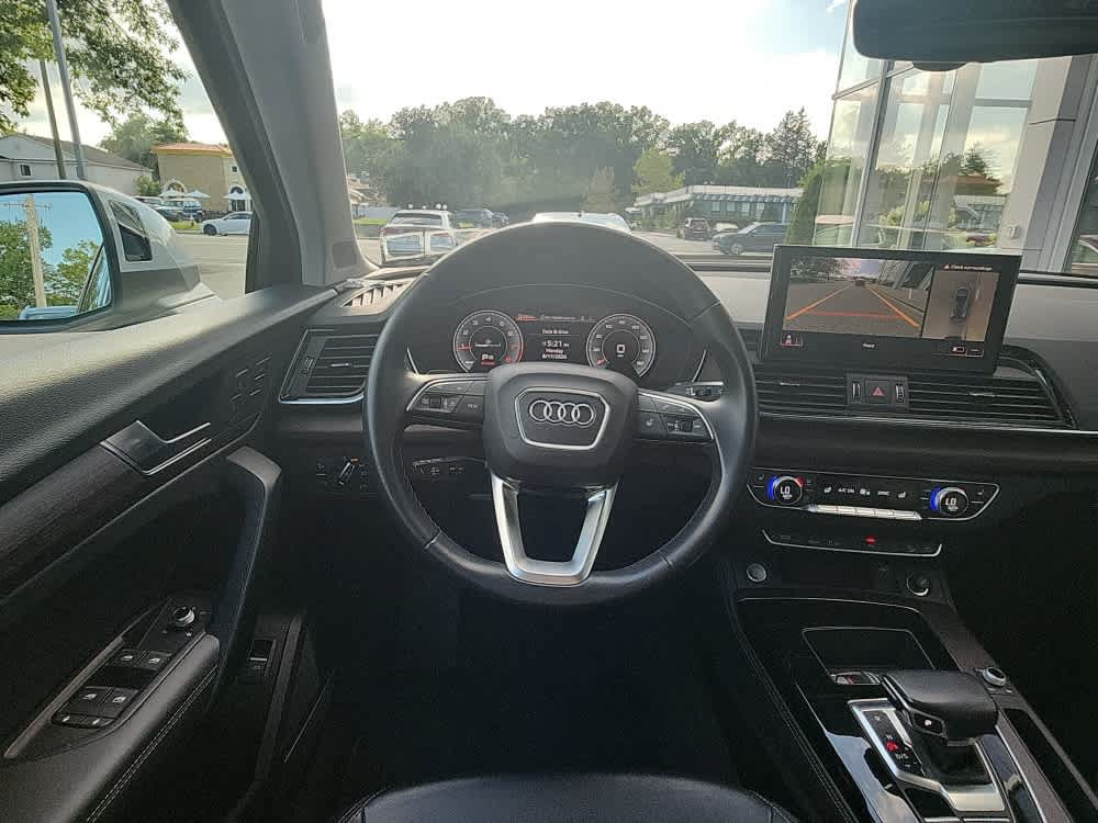 Used 2021 Audi Q5 2.0T Premium Plus w/ Premium Plus Package AWD/4WD image 18