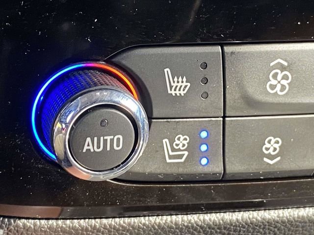 Used 2021 Buick Enclave Avenir w/ Avenir Technology Package image 34