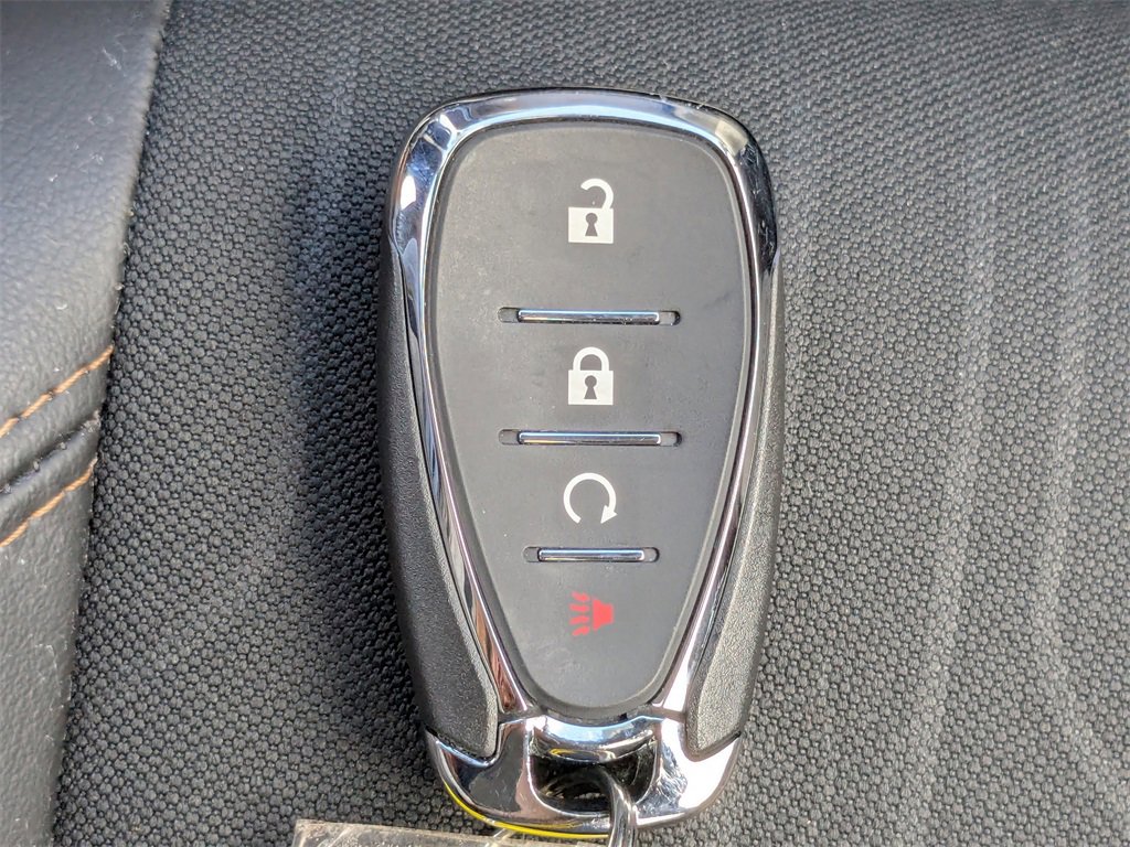 Certified 2022 Chevrolet Trax LT w/ LT Convenience Package image 24