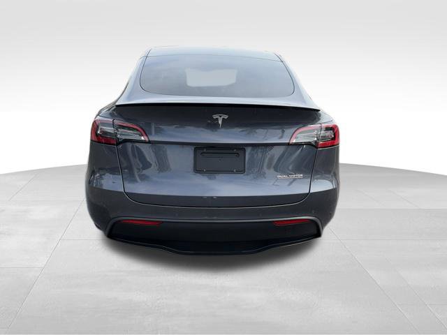Used 2022 Tesla Model Y Performance AWD/4WD image 6