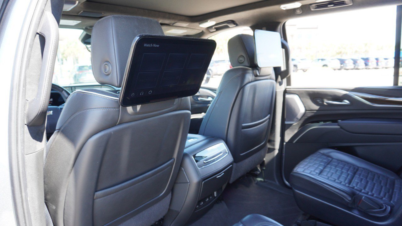 Used 2022 Cadillac Escalade Sport Platinum w/ LPO, ONYX Package RWD image 31