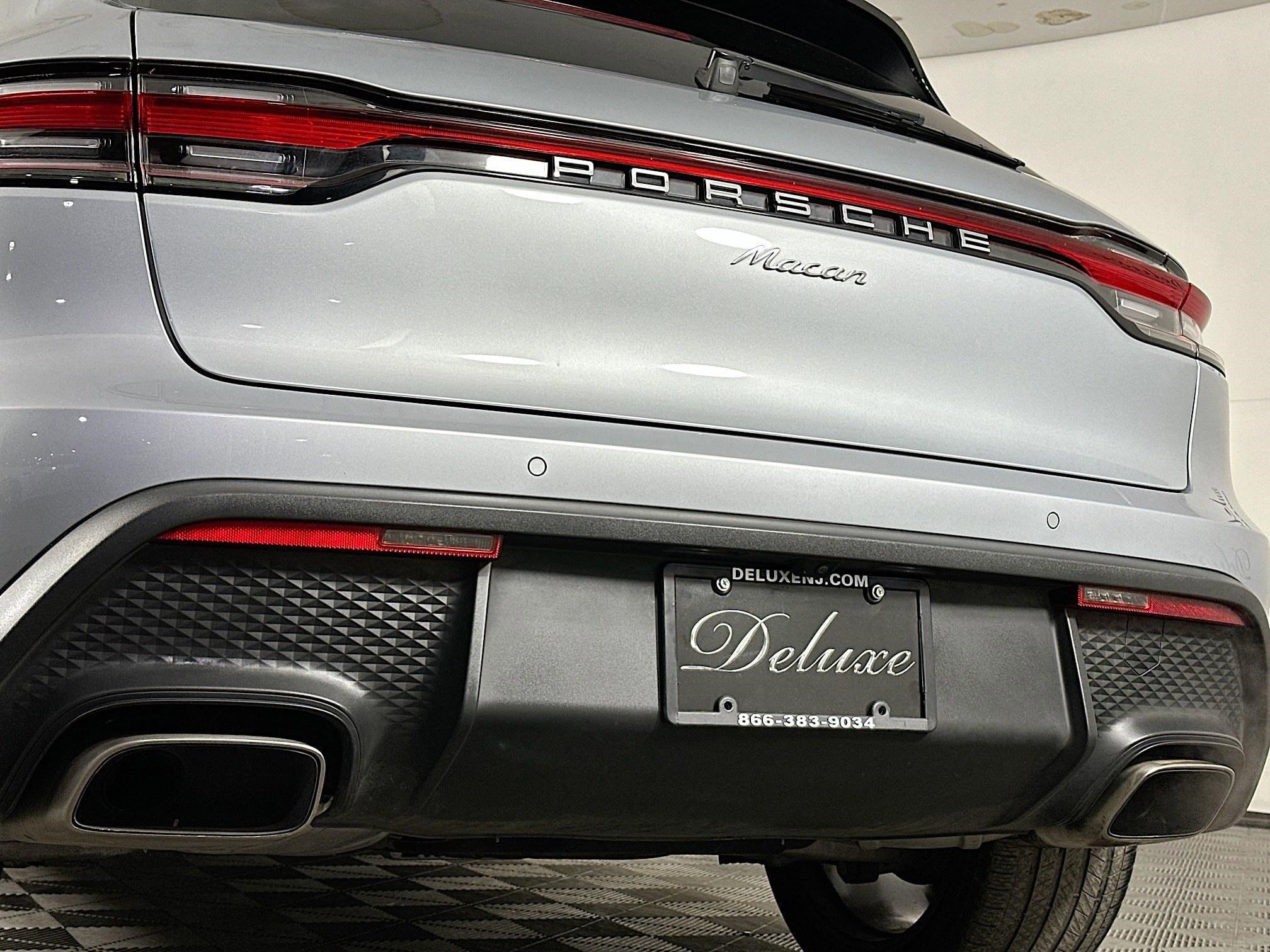 Used 2024 Porsche Macan AWD/4WD image 26