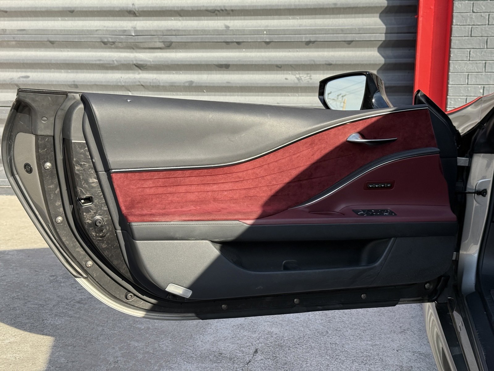 Used 2018 Lexus LC 500 Coupe image 11