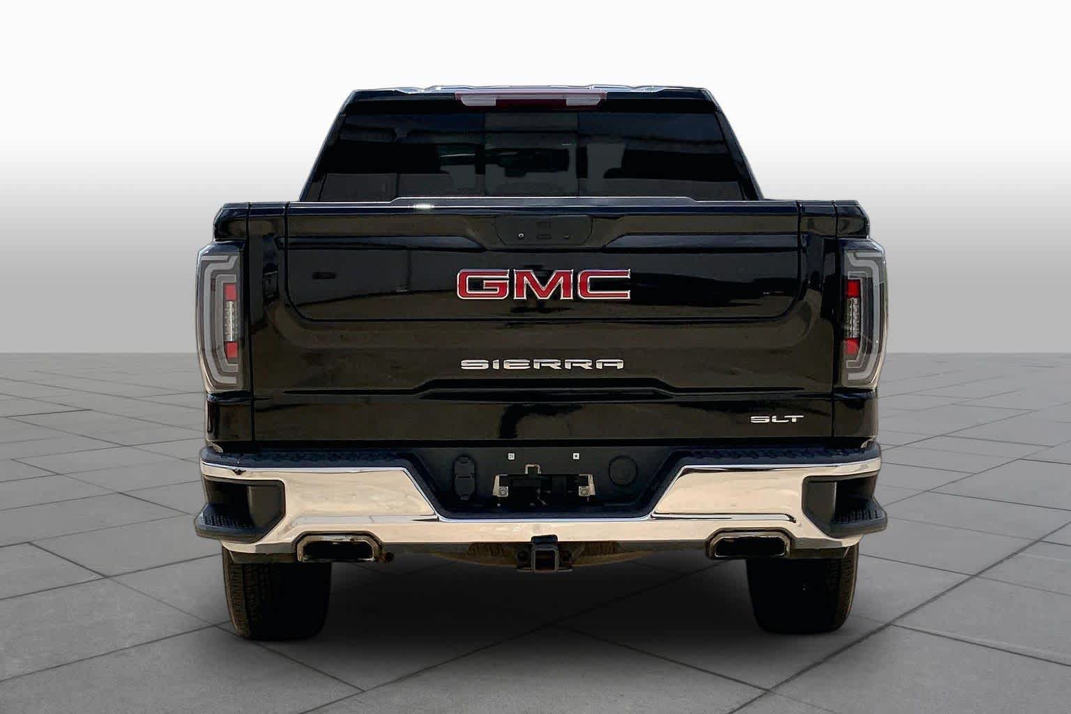 Used 2019 GMC Sierra 1500 SLT AWD/4WD image 4