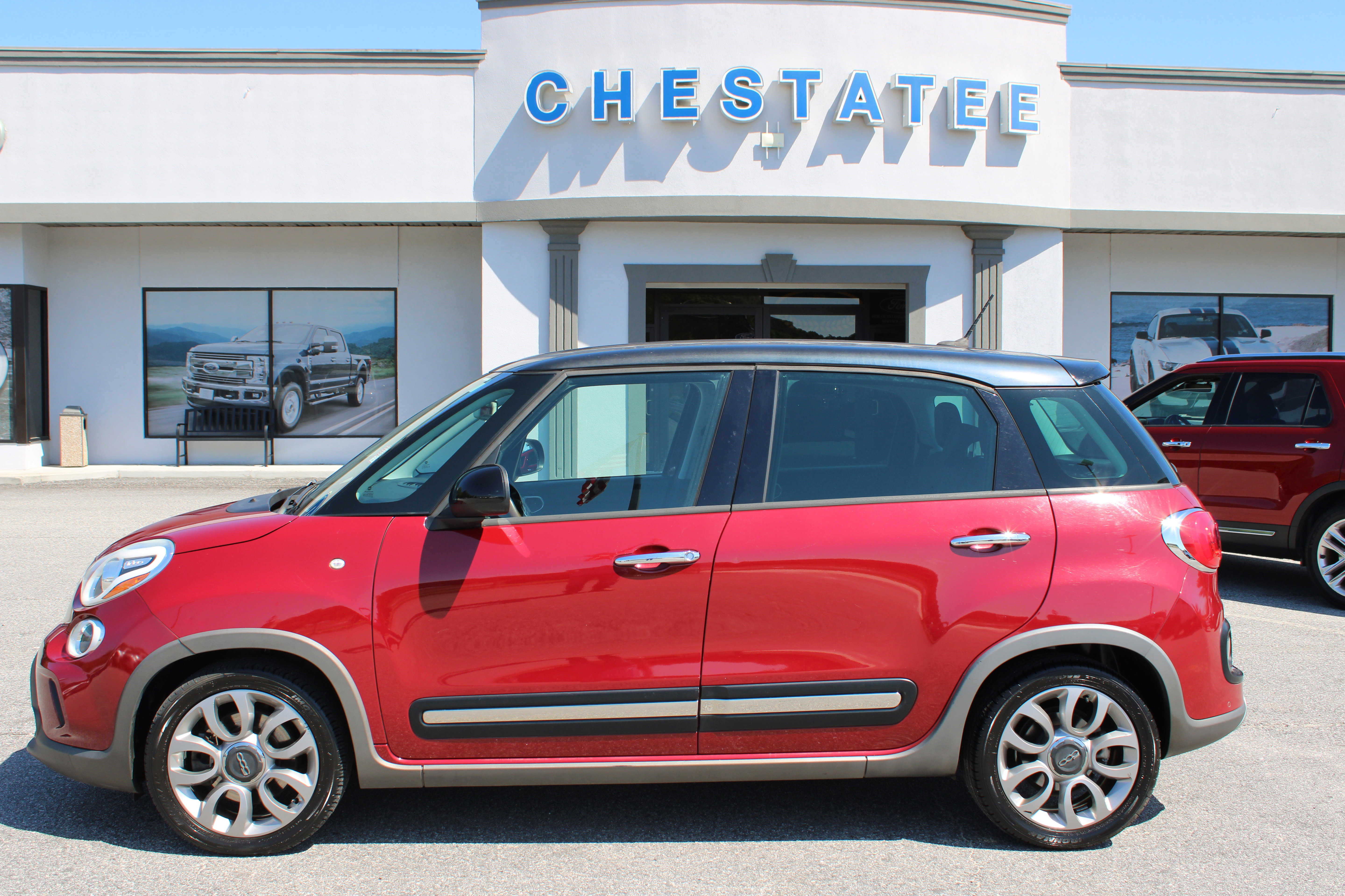 Used 2015 FIAT 500L Trekking FWD image 1