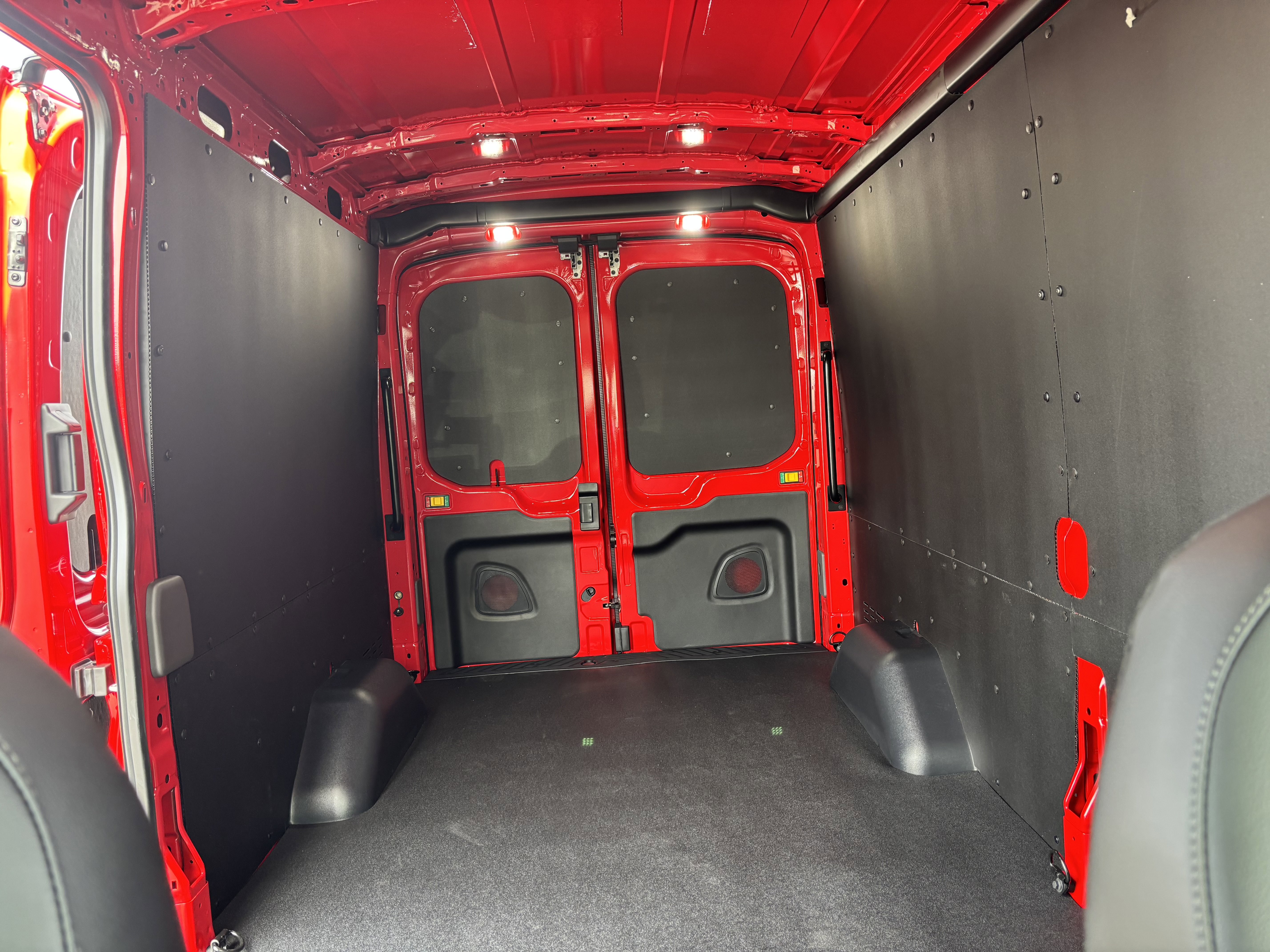 New 2025 Ford Transit 250 148 Medium Roof image 12