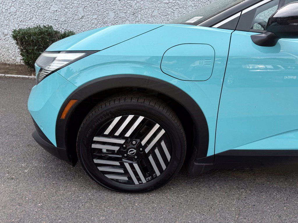 New 2026 Nissan Leaf SV Plus w/ Floor Mat Package (SV+) FWD image 10