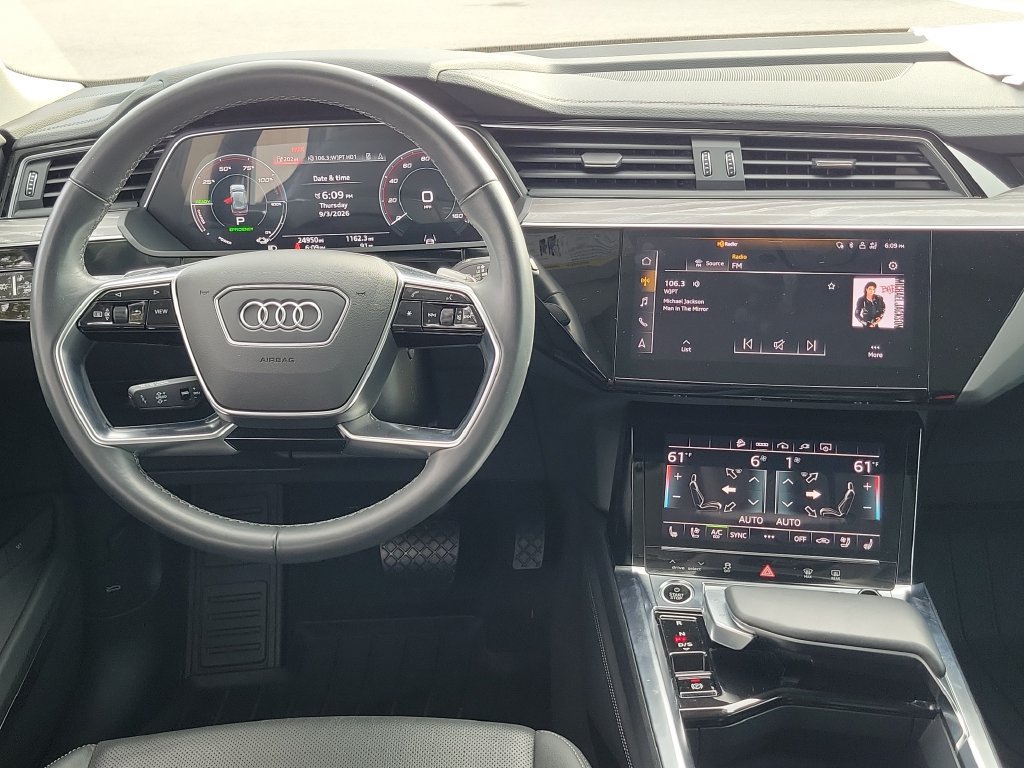 Certified 2024 Audi Q8 e-tron Premium Plus AWD/4WD image 20